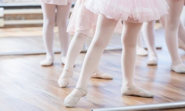 Kids Intermediate ballet class 7-9 TAPAC